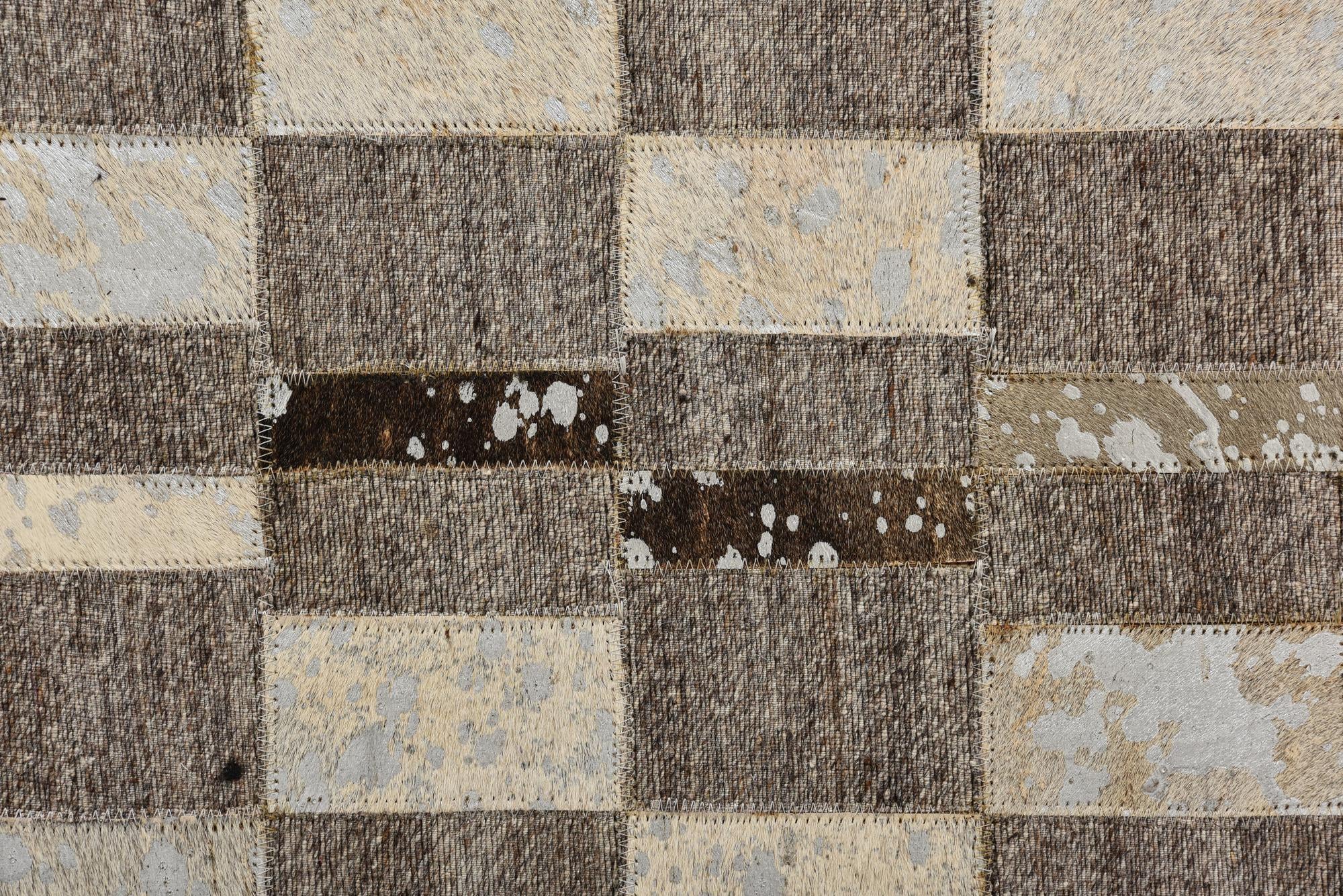 5' x 7' 10 Cowhide Rug
