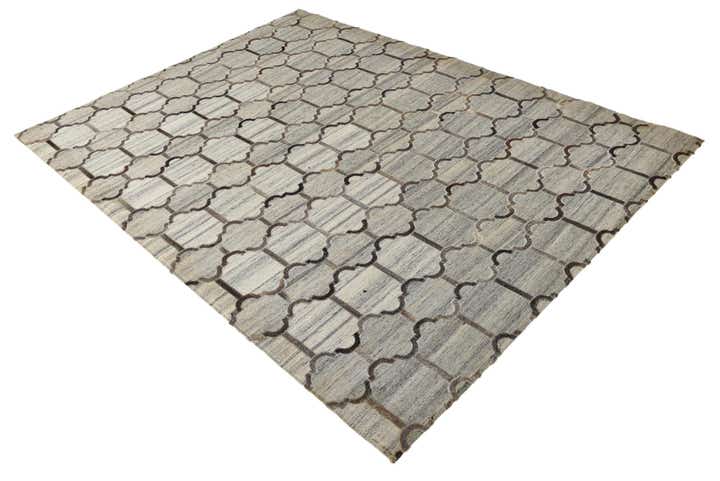 5' 5 x 7' 5 Cowhide Rug