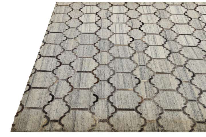 5' 5 x 7' 5 Cowhide Rug