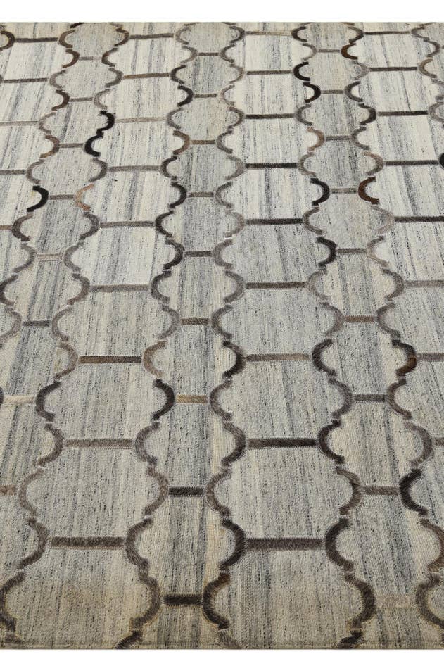 Detail image of 5' 5 x 7' 5 Cowhide Rug