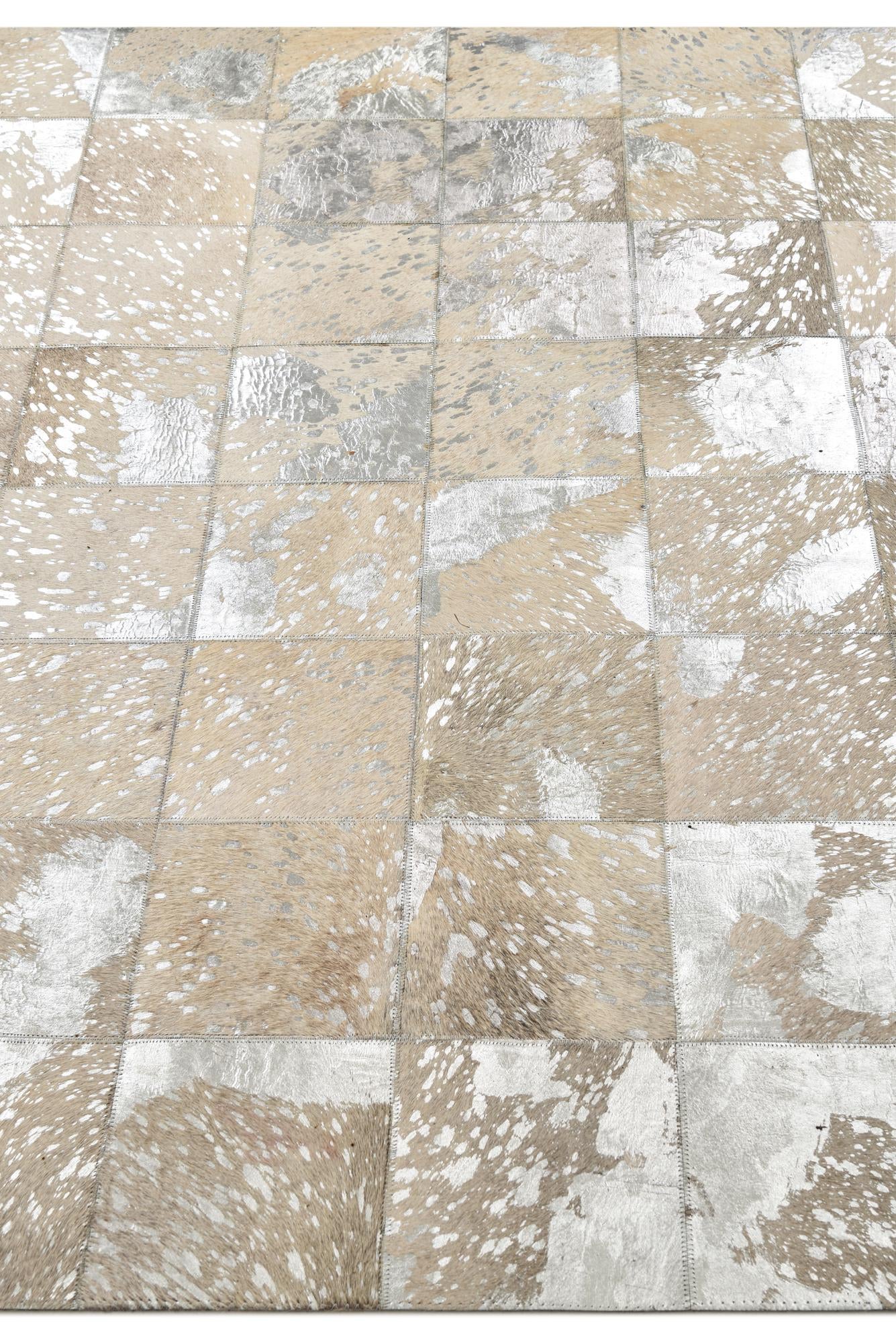 5' x 8' Cowhide Rug