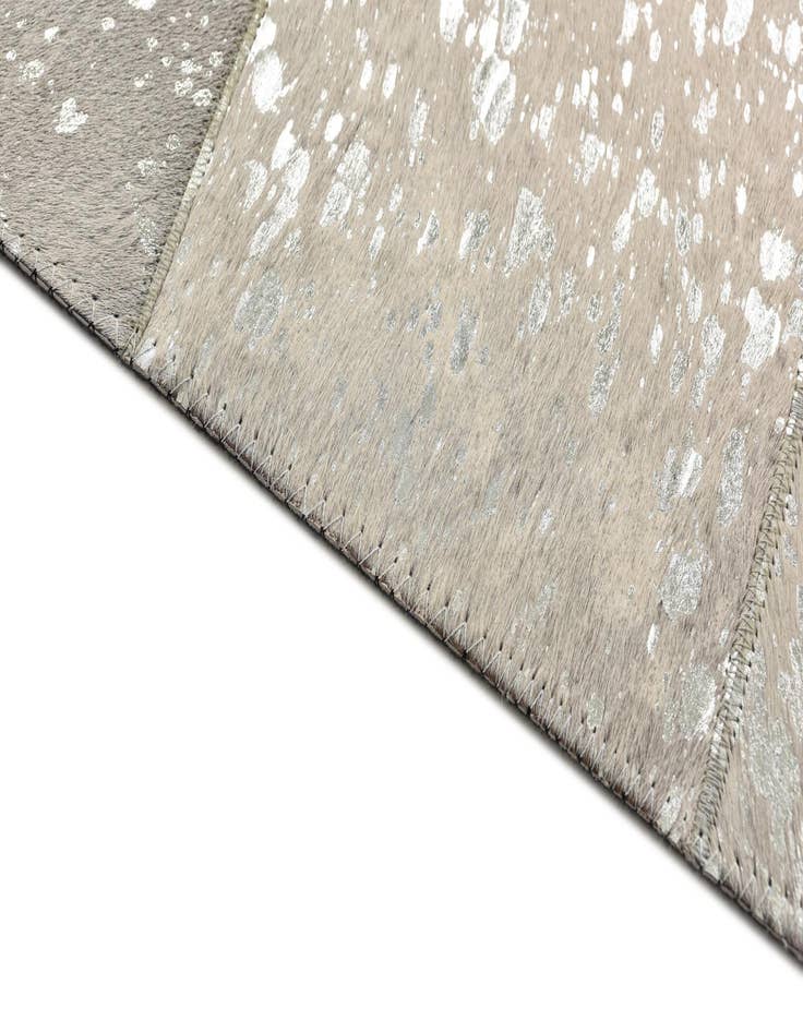 Detail image of 5' 1 x 8' Cowhide Rug