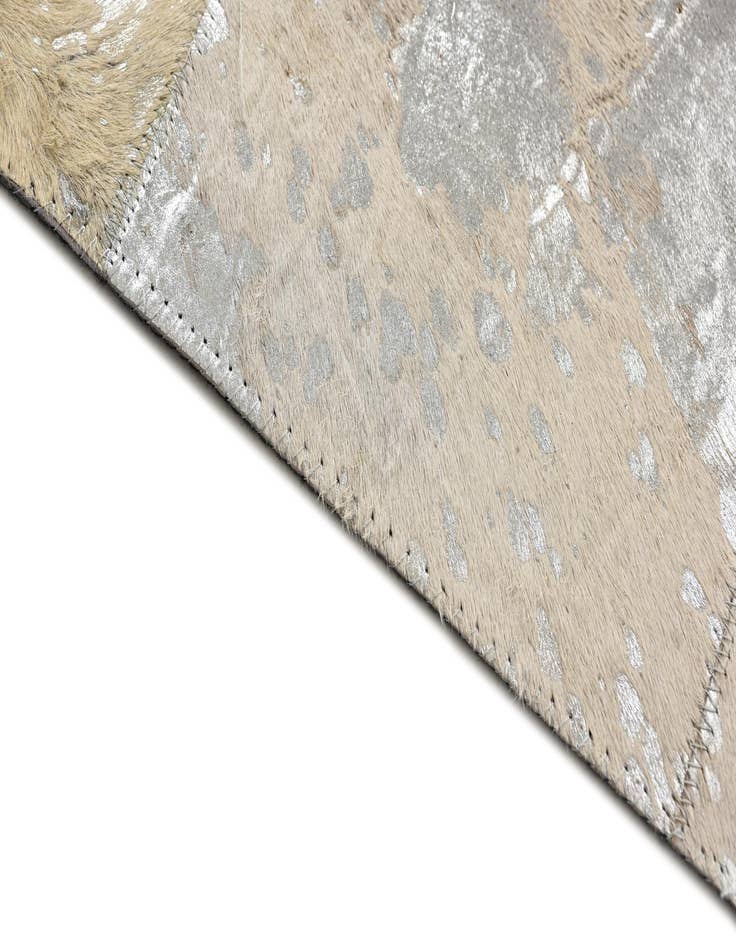 Detail image of 5' x 8' Cowhide Rug