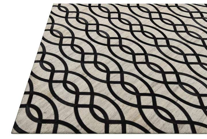 5' x 7' 10 Cowhide Rug