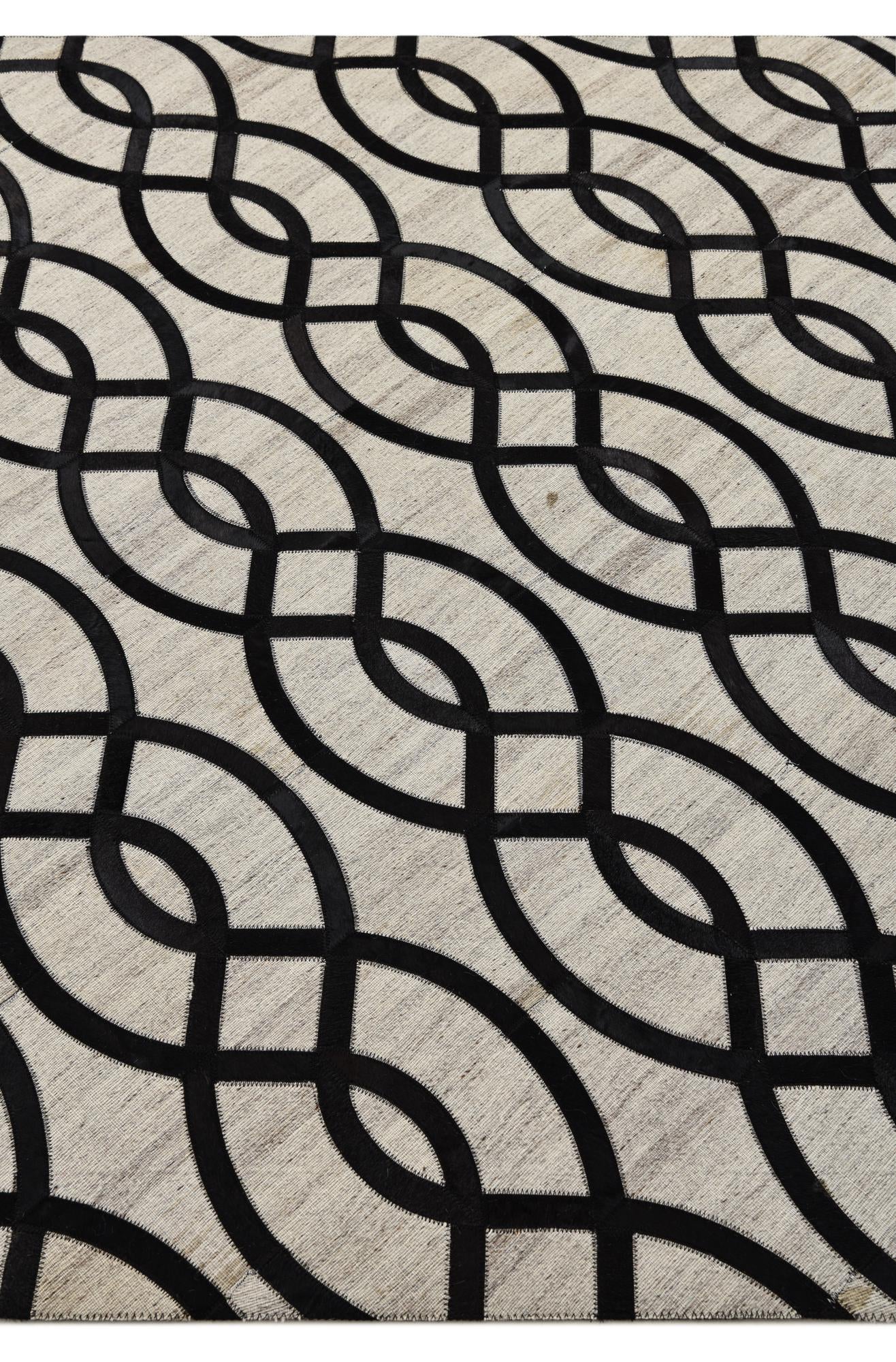5' x 7' 10 Cowhide Rug