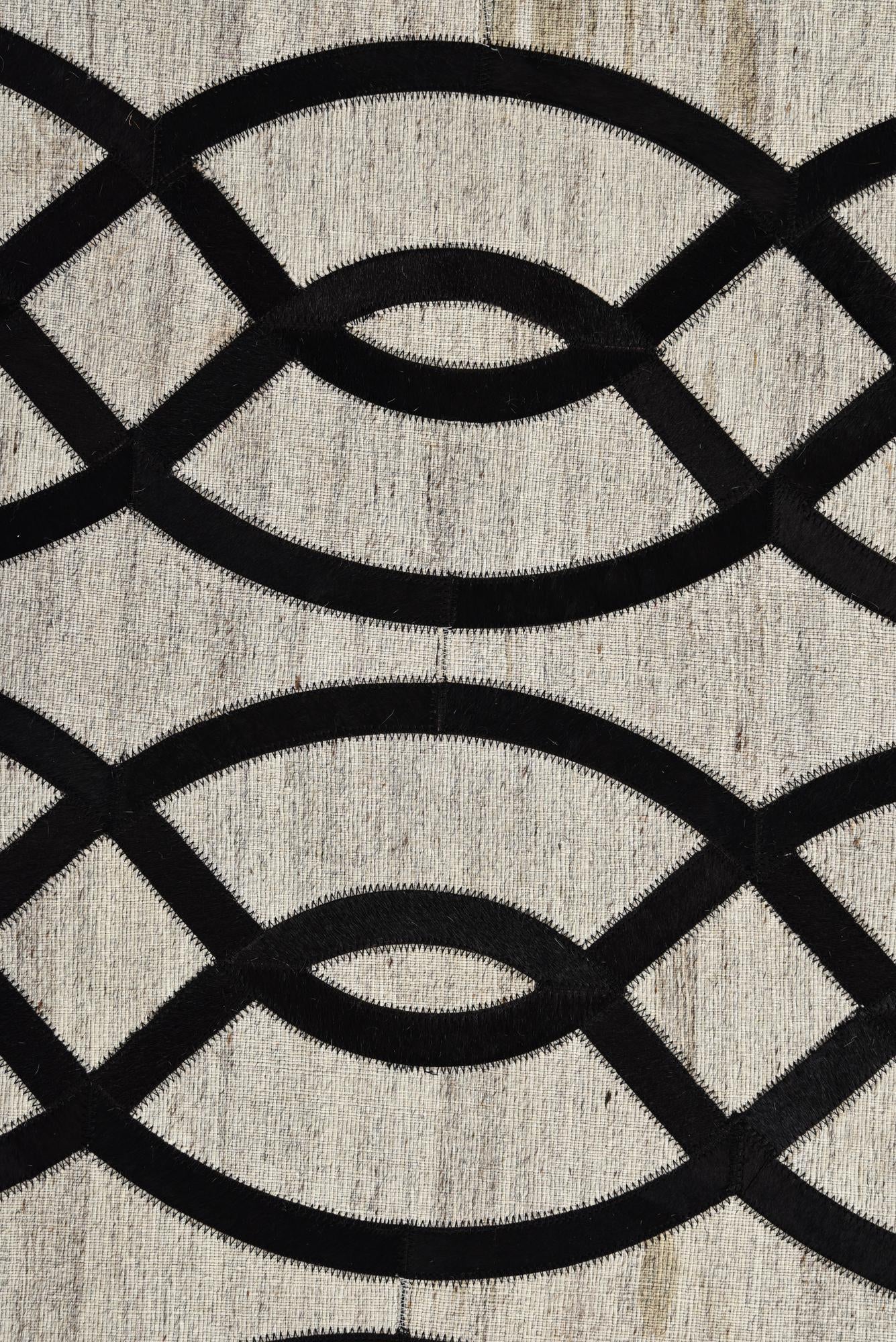 5' x 7' 10 Cowhide Rug