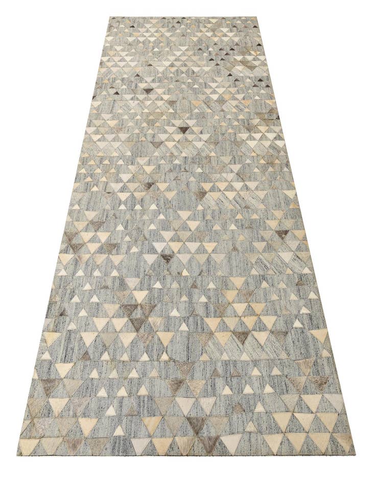 Detail image of 5' x 7' 9 Cowhide Rug