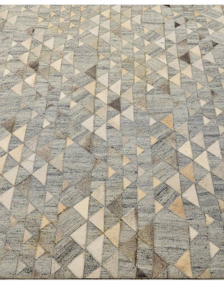 Detail image of 5' x 7' 9 Cowhide Rug