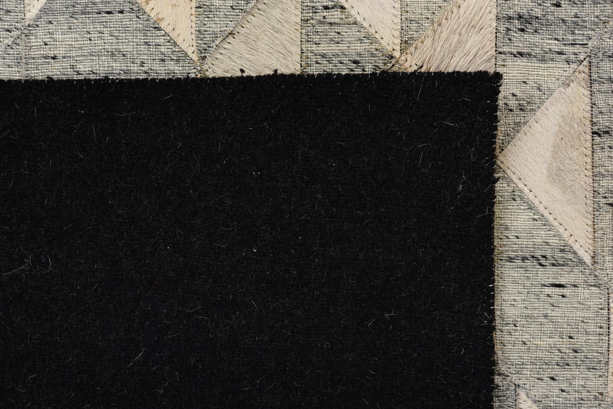 5' x 7' 9 Cowhide Rug