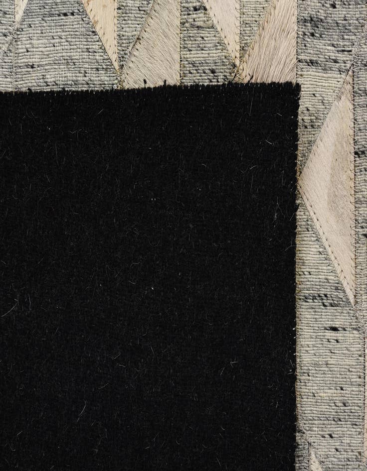 Detail image of 5' x 7' 9 Cowhide Rug