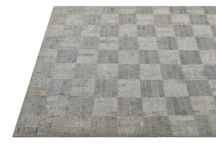 Detail image of 4' 2 x 6' 5 Cowhide Rug