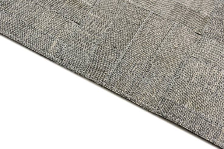 Detail image of 4' 2 x 6' 5 Cowhide Rug