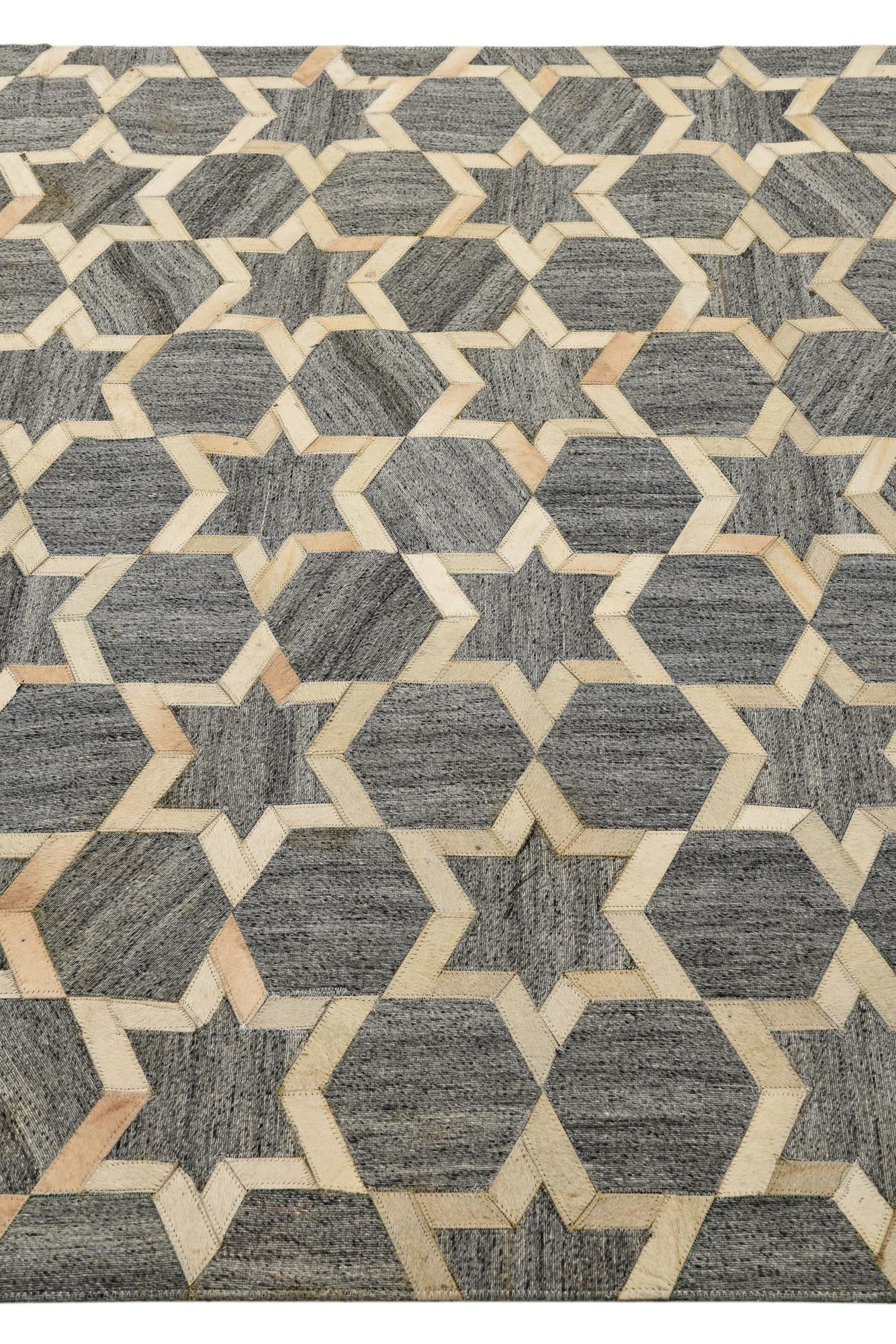 5' x 7' 9 Cowhide Rug