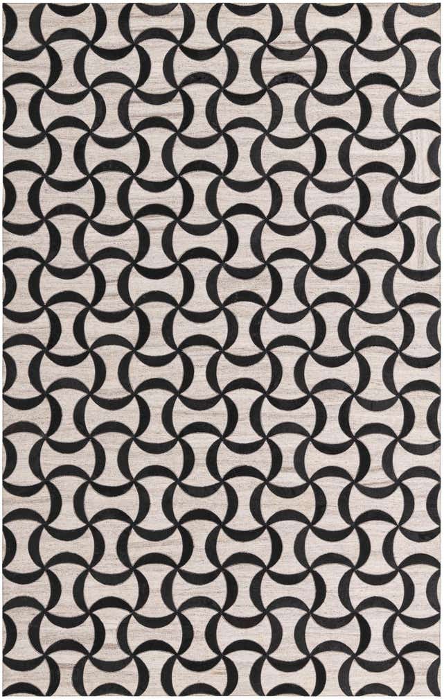 5' x 7' 9 Cowhide Rug