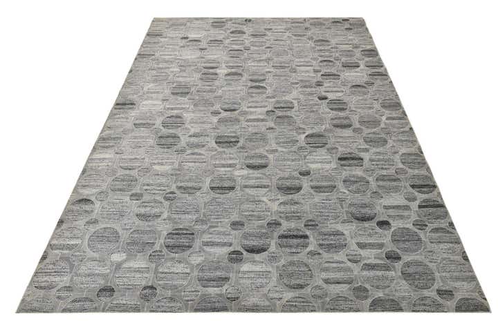 5' 5 x 7' 9 Cowhide Rug