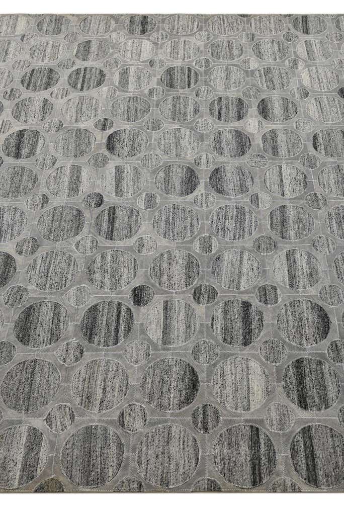 5' 5 x 7' 9 Cowhide Rug