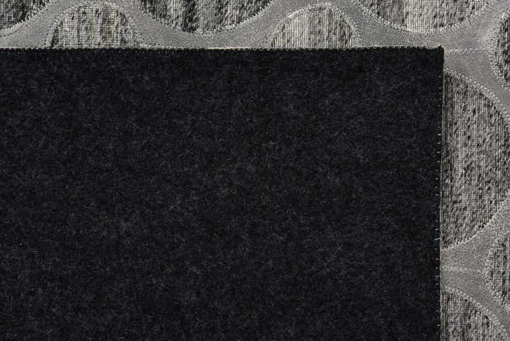 5' 5 x 7' 9 Cowhide Rug