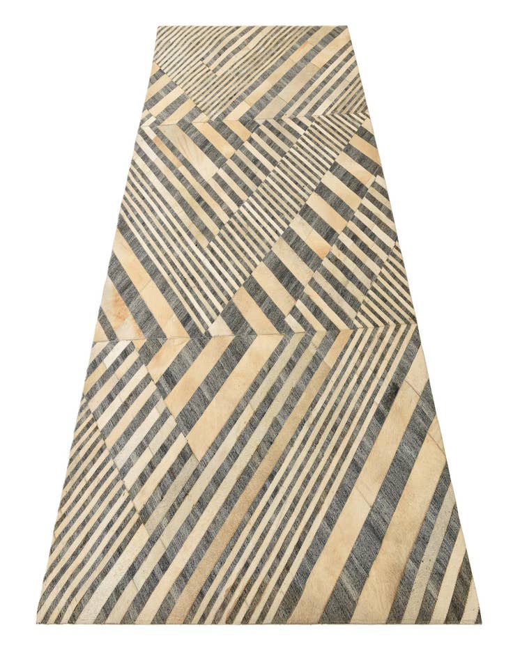 Detail image of 5' 1 x 8' 3 Cowhide Rug