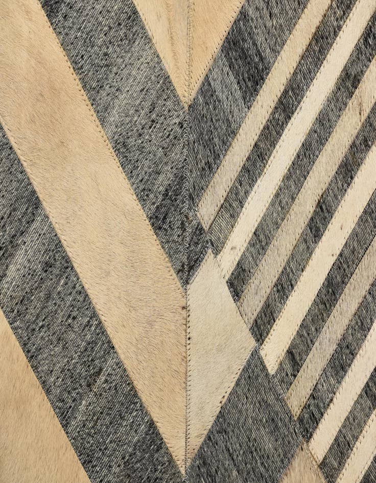 Detail image of 5' 1 x 8' 3 Cowhide Rug