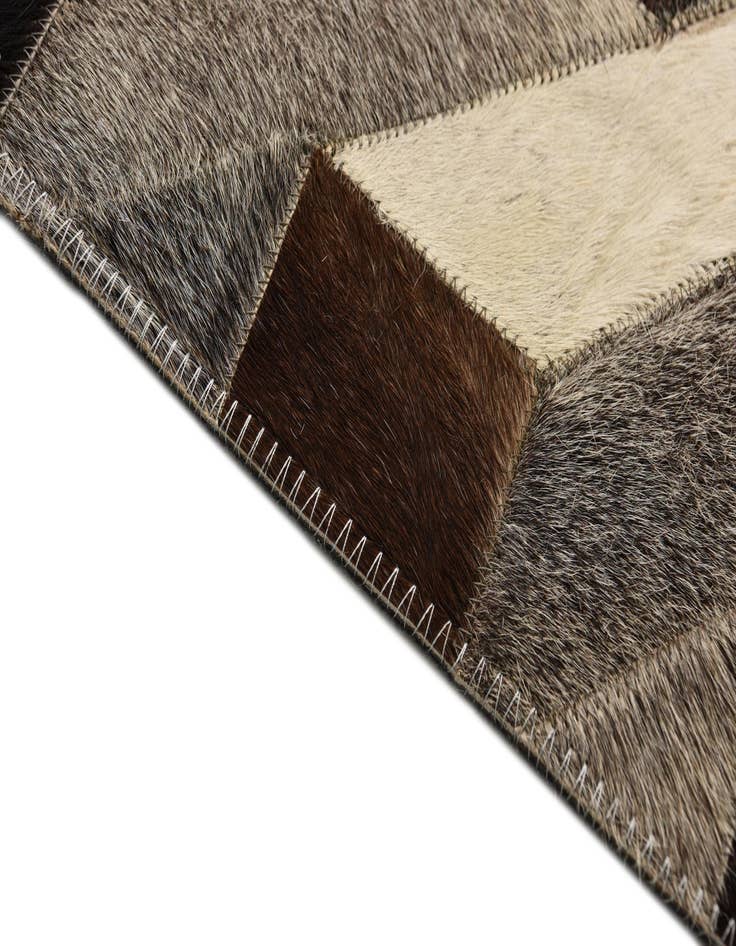 Detail image of 5' 1 x 7' 5 Cowhide Rug