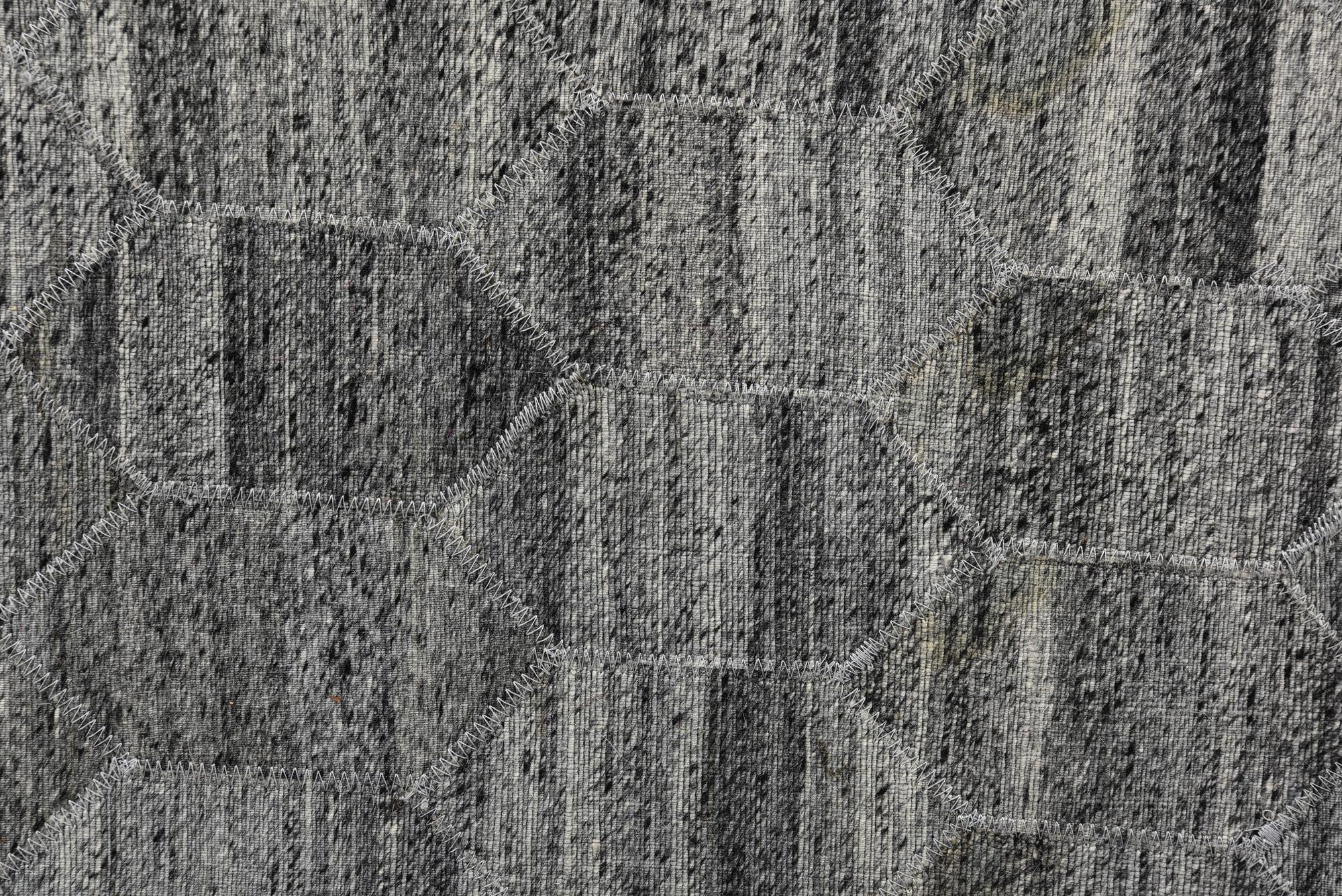 5' 1 x 8' Cowhide Rug