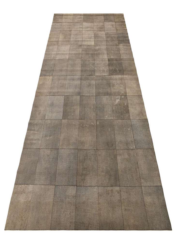 6' 5 x 9' 5 Cowhide Rug