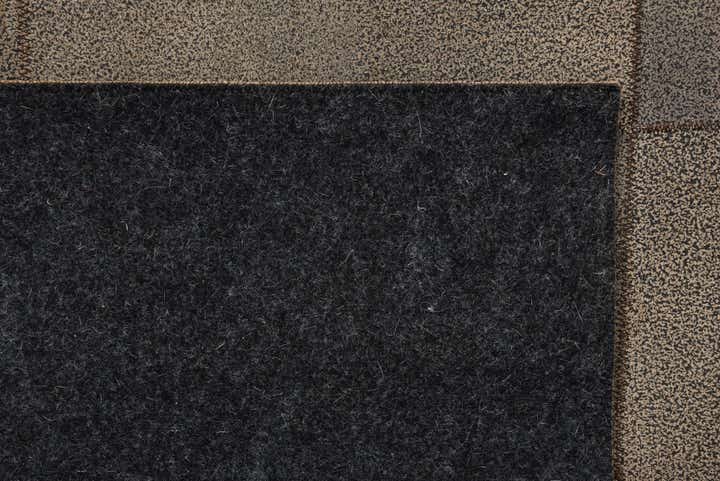 6' 5 x 9' 5 Cowhide Rug