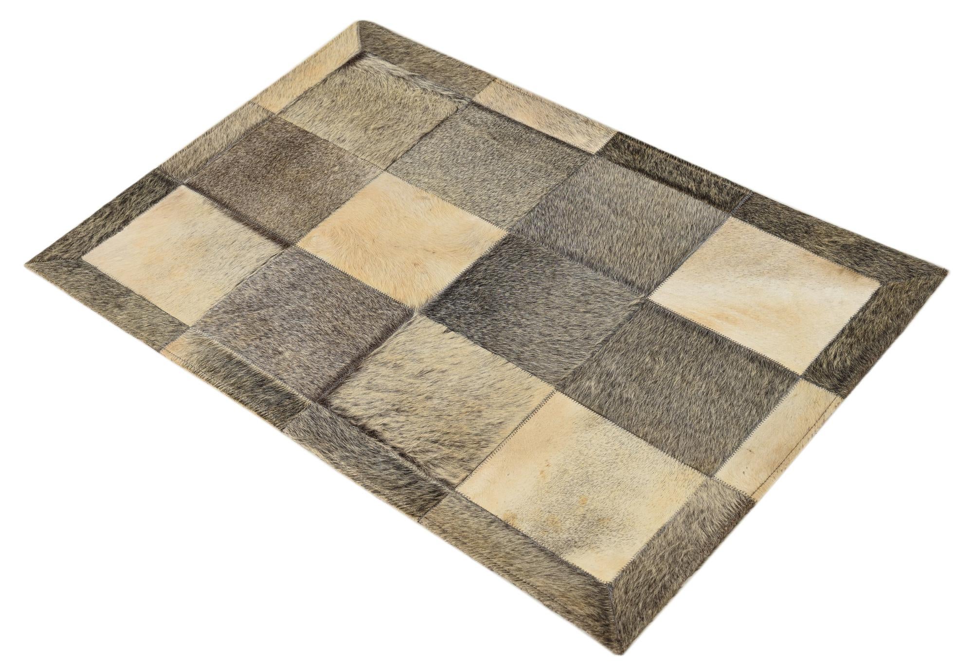 2' x 3' Cowhide Rug