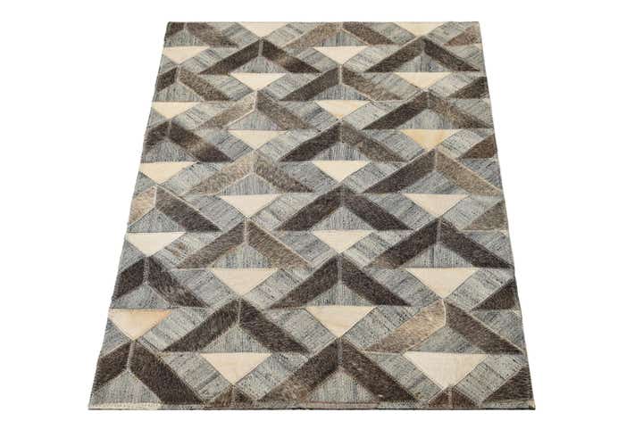 2' x 3' Cowhide Rug