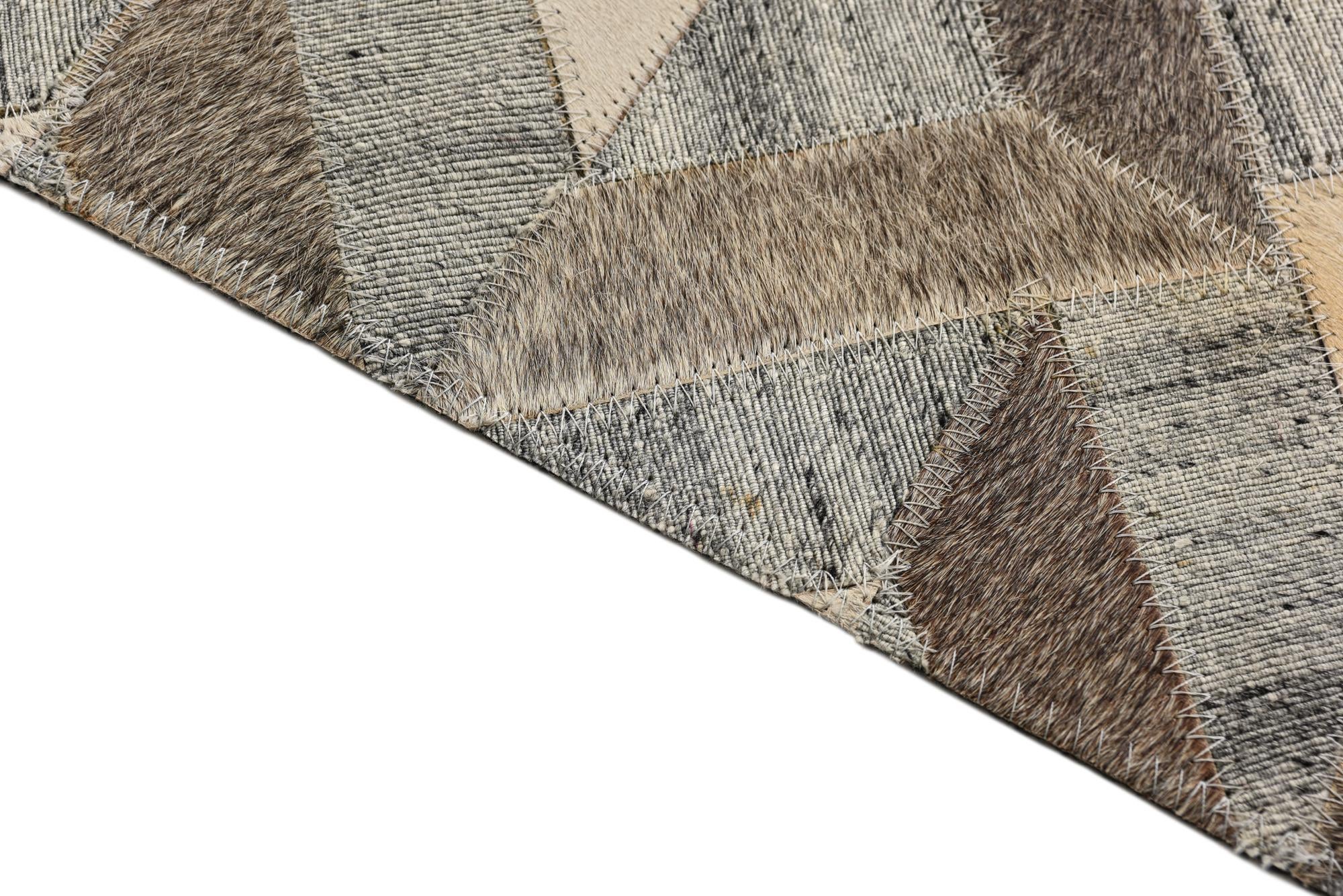 2' x 3' Cowhide Rug
