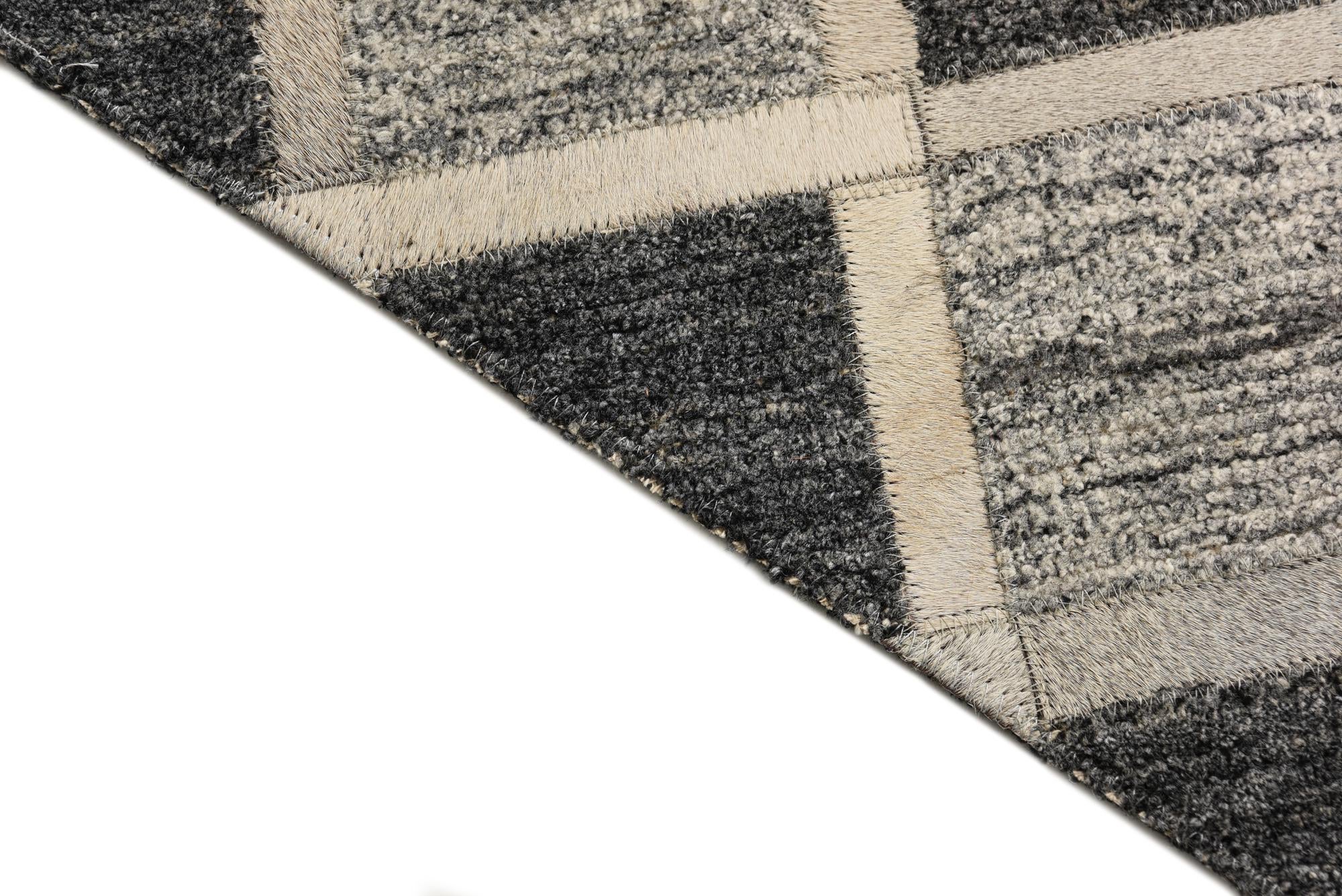 2' x 3' 1 Cowhide Rug