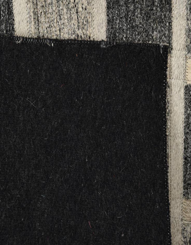 Detail image of 2' x 3' 1 Cowhide Rug