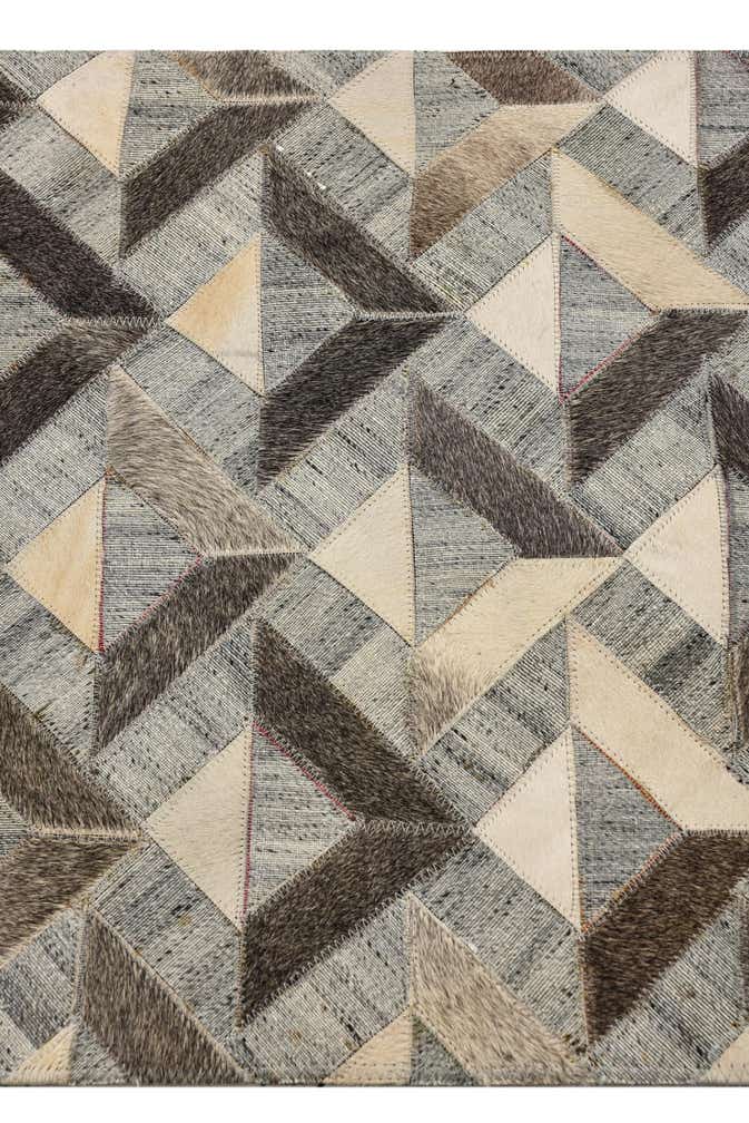 2' 1 x 3' 1 Cowhide Rug