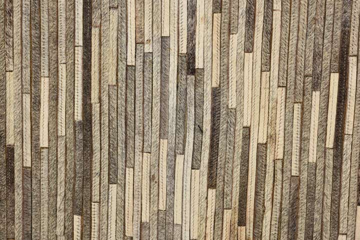 2' 2 x 3' 3 Cowhide Rug