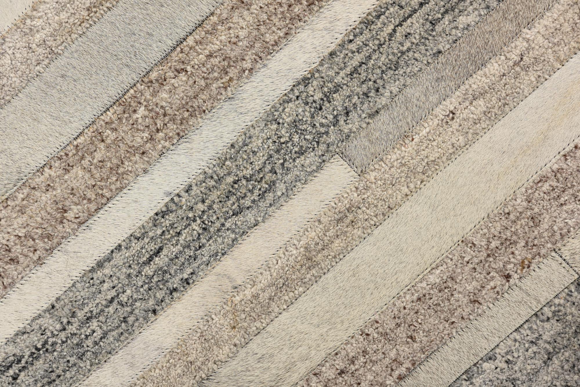 2' 1 x 3' 1 Cowhide Rug