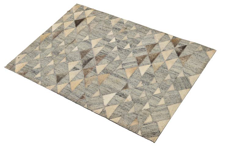 Detail image of 2' 2 x 3' 1 Cowhide Rug