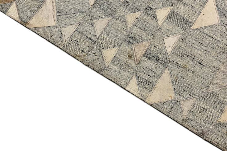 Detail image of 2' 2 x 3' 1 Cowhide Rug
