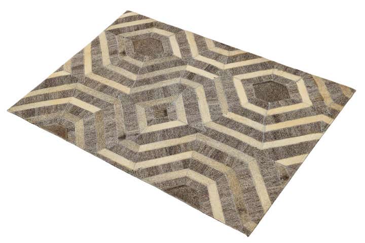 2' 1 x 3' 1 Cowhide Rug