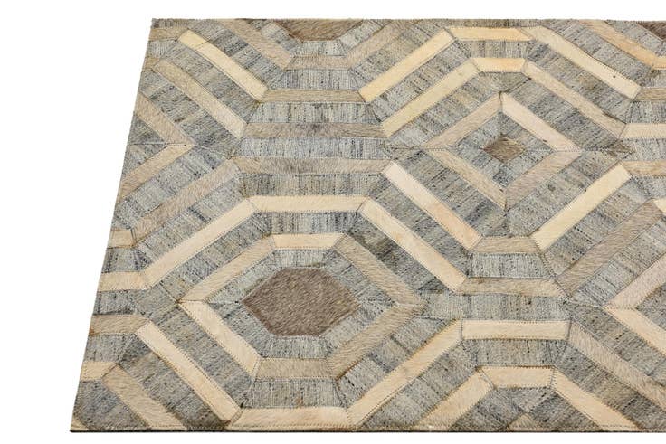Detail image of 2' 2 x 3' 1 Cowhide Rug