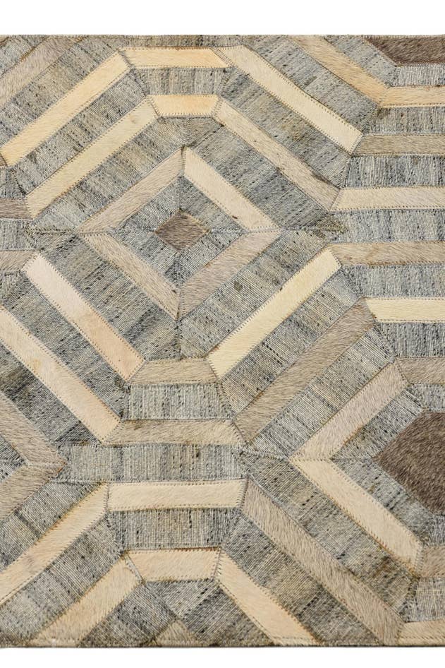Detail image of 2' 2 x 3' 1 Cowhide Rug
