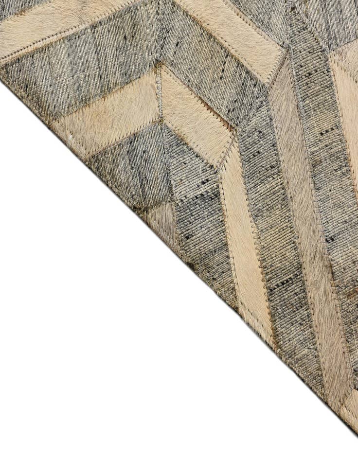 Detail image of 2' 2 x 3' 1 Cowhide Rug