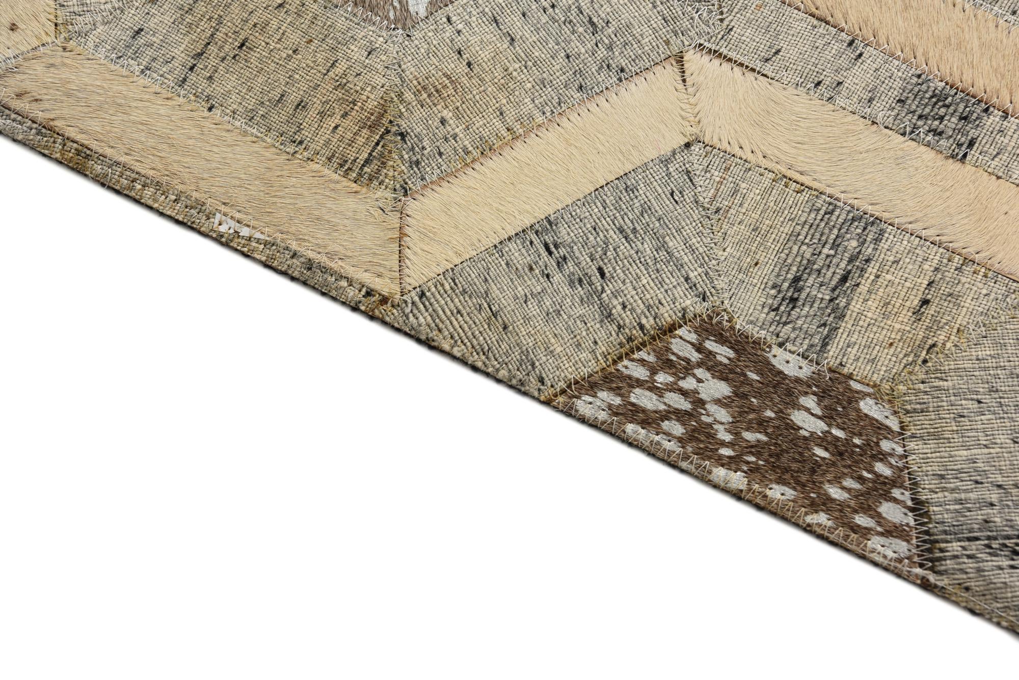 5' x 8' Cowhide Rug