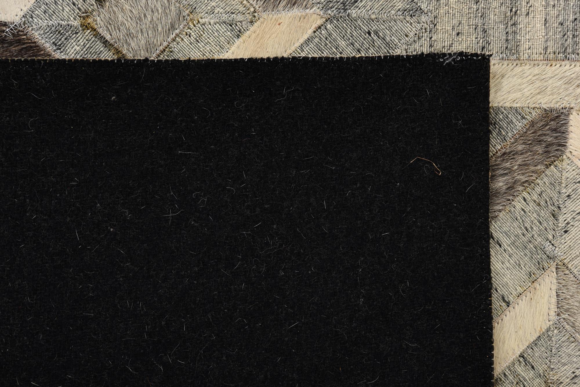 5' 2 x 8' Cowhide Rug