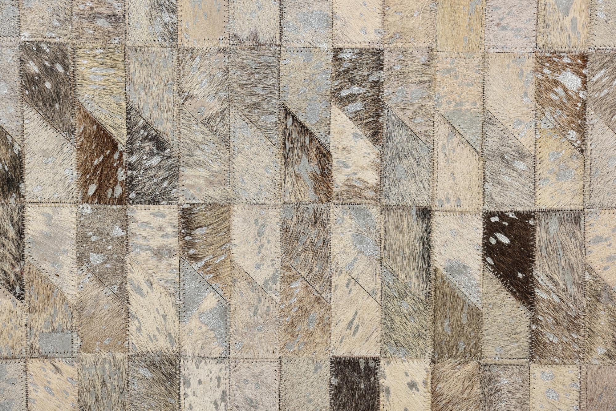 4' 8 x 6' 7 Cowhide Rug