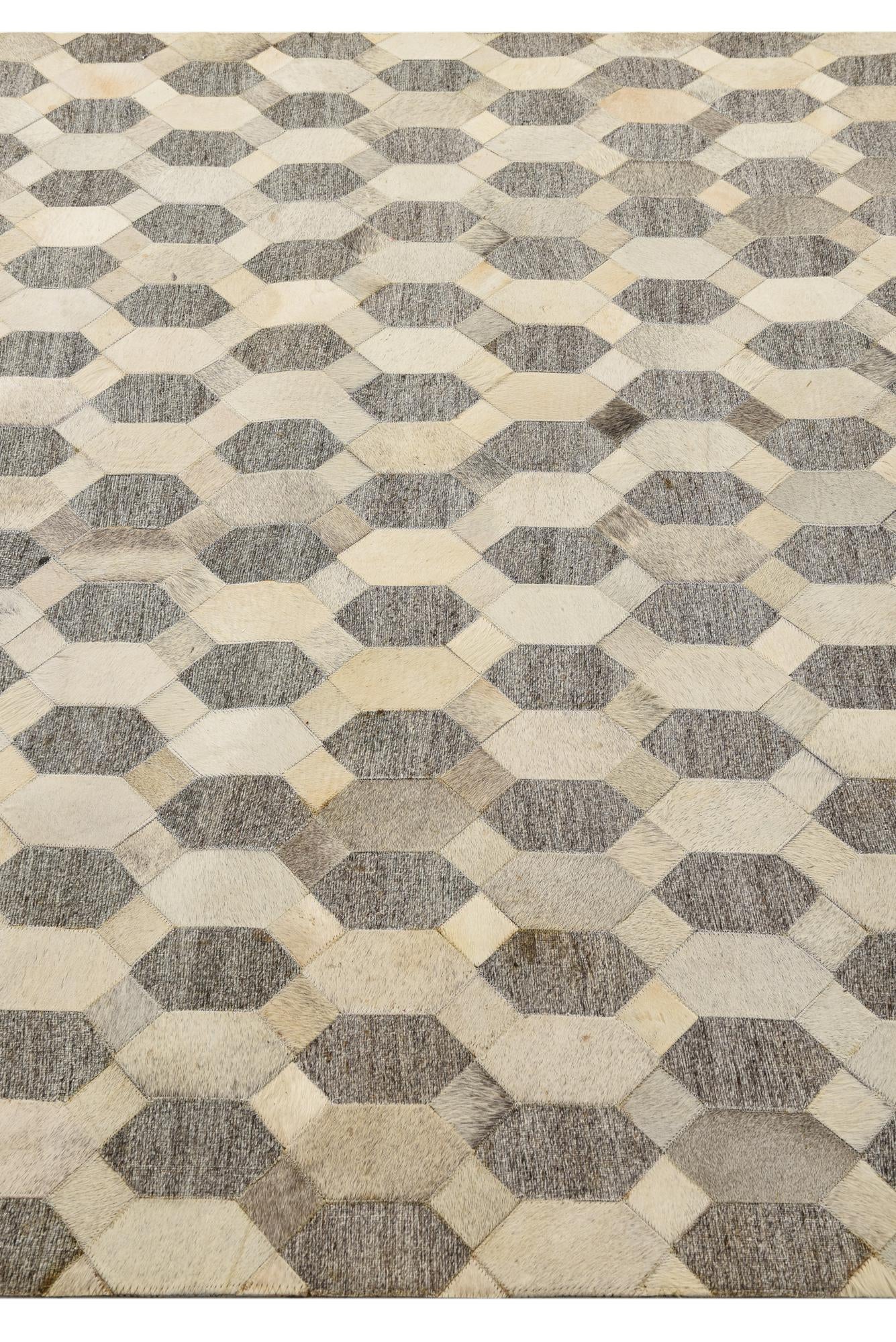 5' 5 x 7' 9 Cowhide Rug