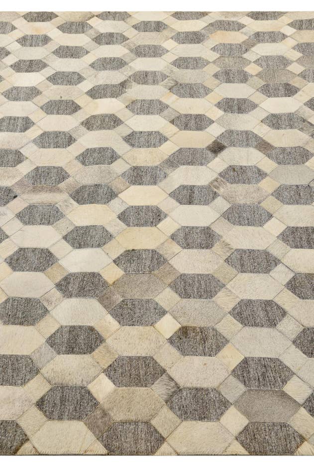 Detail image of 5' 5 x 7' 9 Cowhide Rug