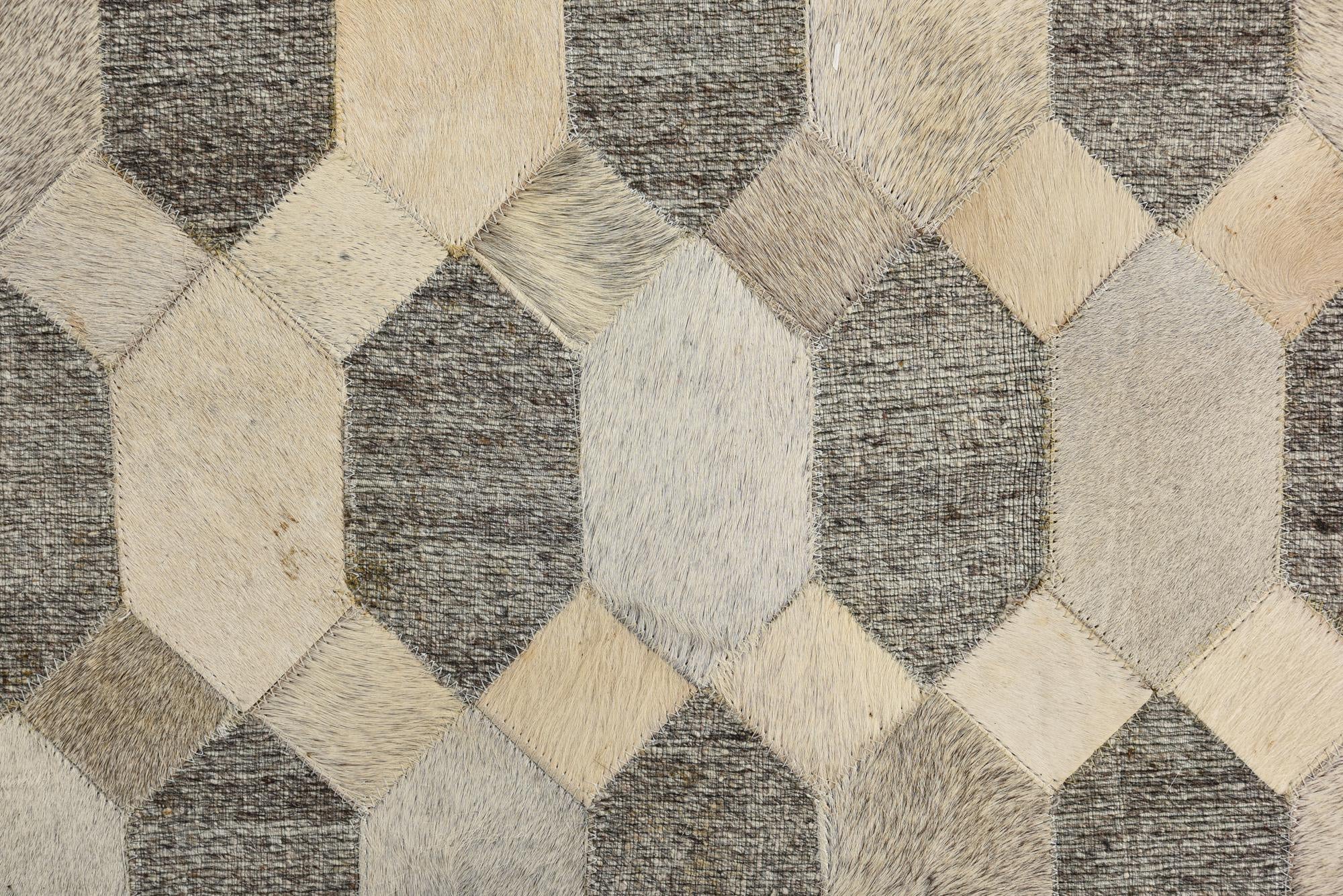 5' 5 x 7' 9 Cowhide Rug