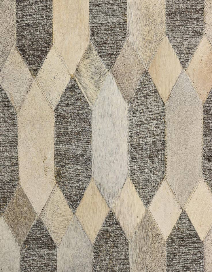 Detail image of 5' 5 x 7' 9 Cowhide Rug