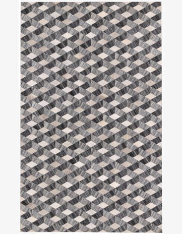 4' 10 x 8' Cowhide Rug