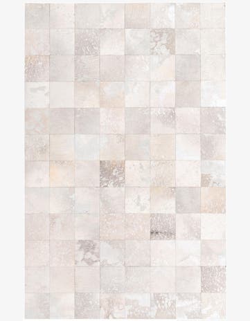 5' 1 x 8' Cowhide Rug